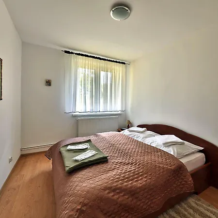 W Puszczy Boreckiej Apartmán *